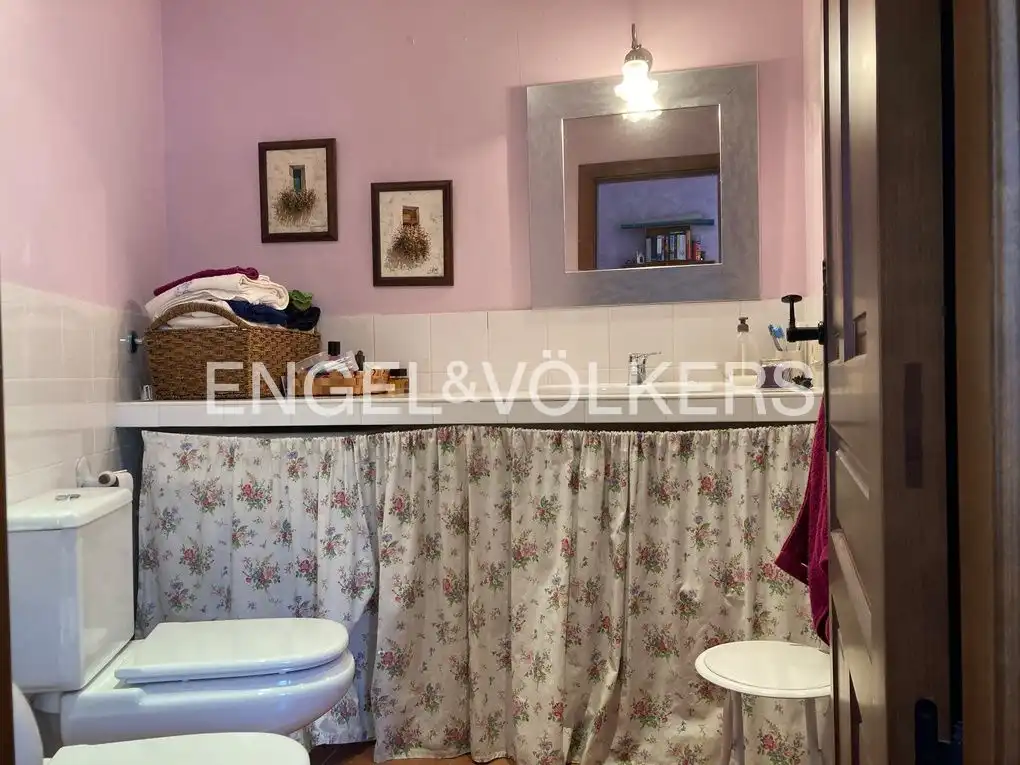 Baño de Casa adosada en venta en Prádena con Calefacción y Terraza