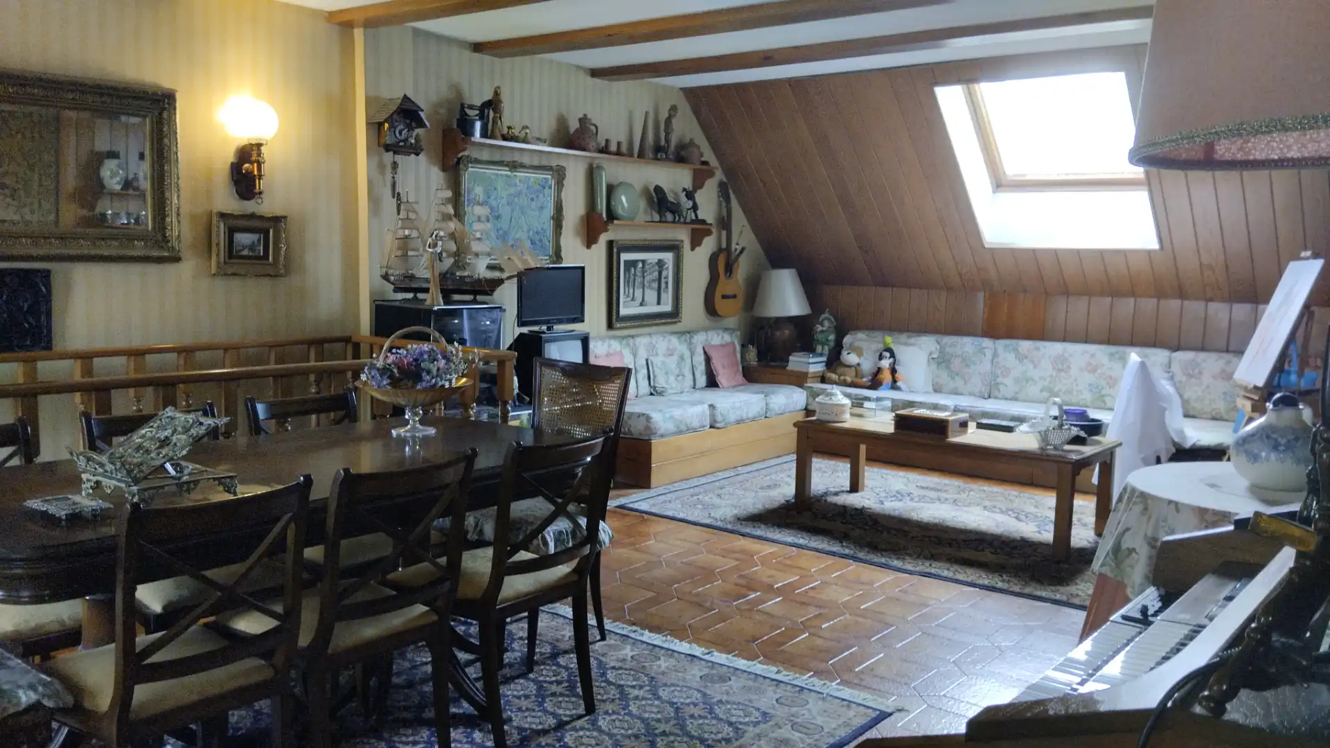Sala de estar de Dúplex en venta en Madrid con Calefacción, Parquet y Terraza