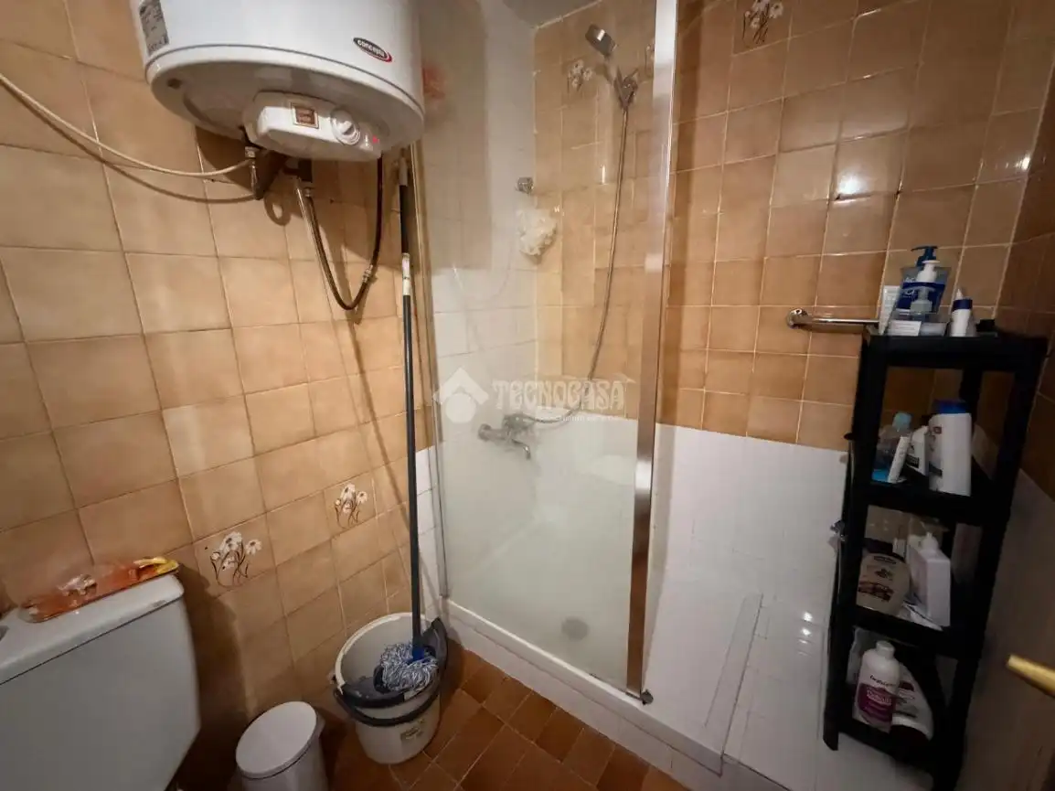 Flat with lift for sale in Horta - Guinardó, imagen 4