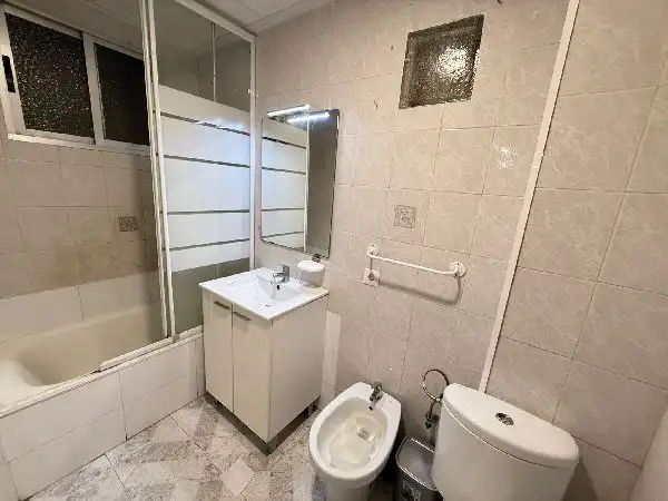 Bany de Pis en venda en Elche / Elx