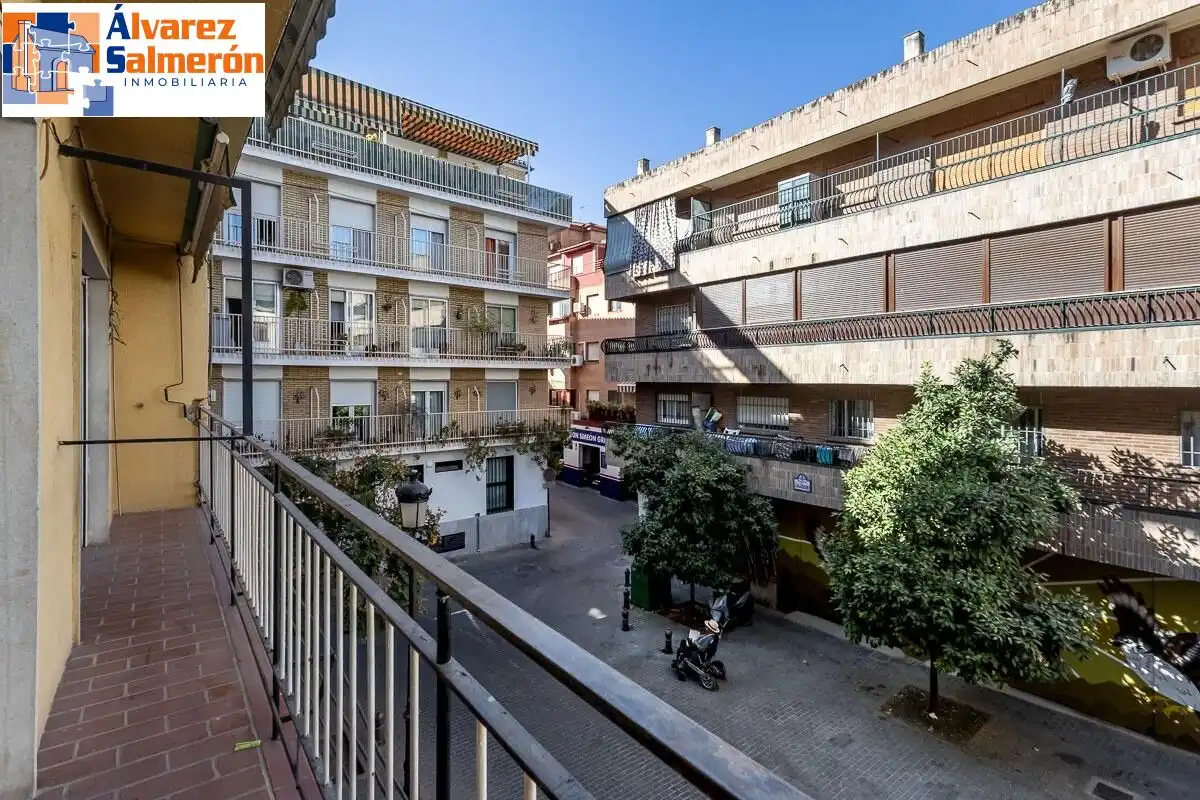 Piso con ascensor en venta en Centro, imagen 3