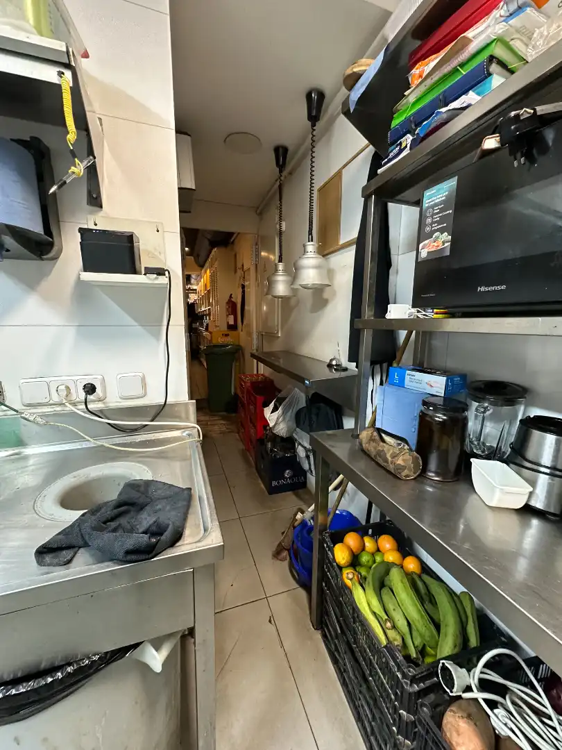 Cocina de Local en traspaso en Madrid con Aire acondicionado y Amueblado