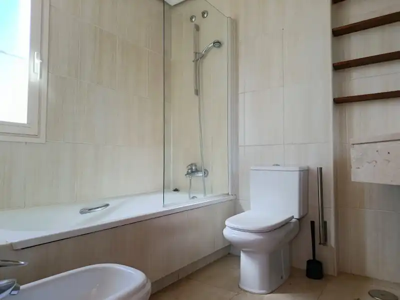 Semi-detached house with pool for sale in Simancas, imagen 48