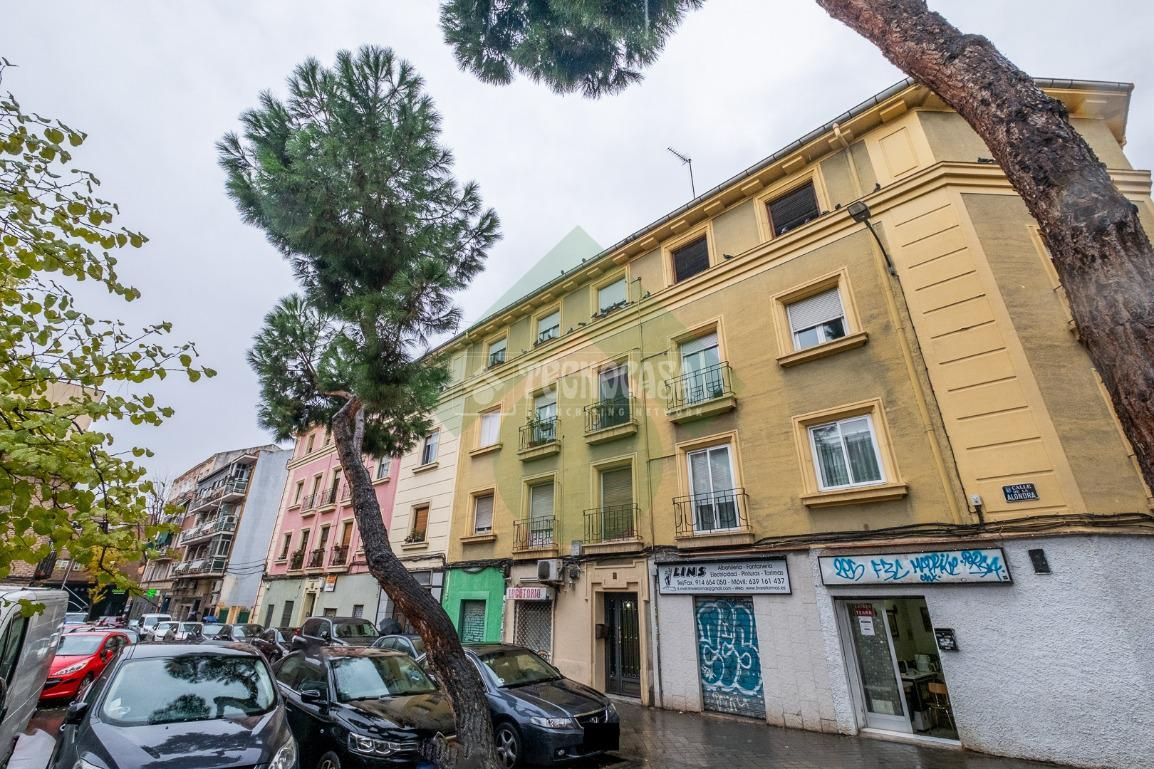 Exterior view of Flat for sale in  Madrid Capital  with Heating and Terrace