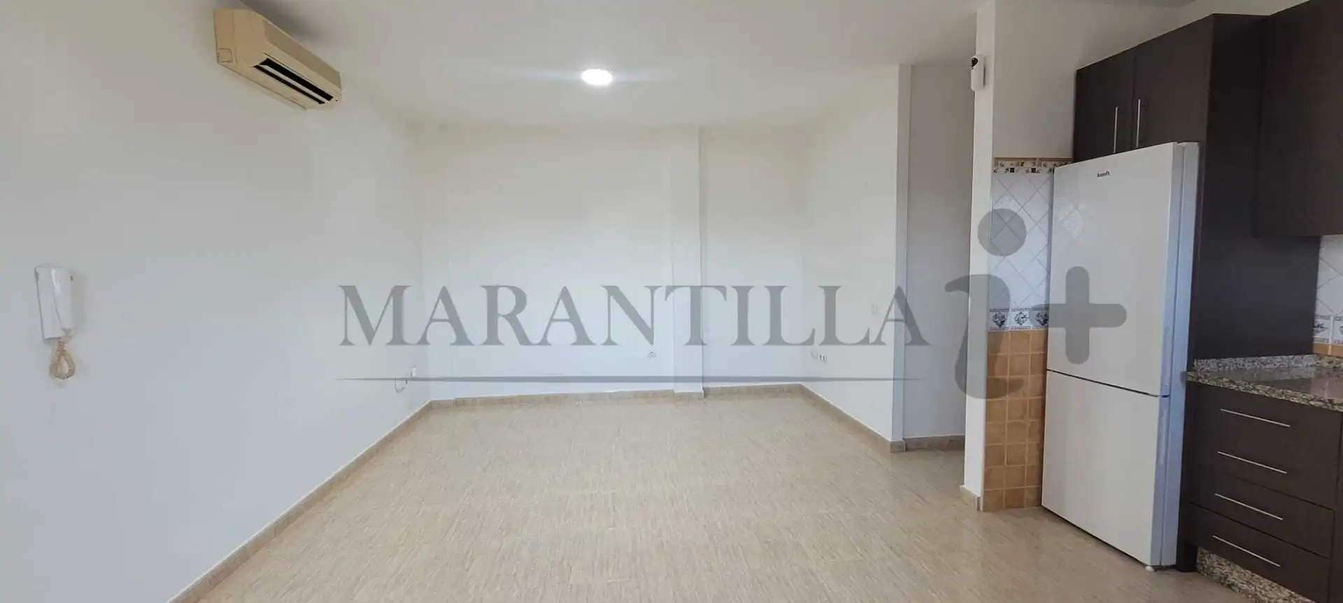 Flat for sale in Lepe  with Air Conditioner, Terrace and Washing machine