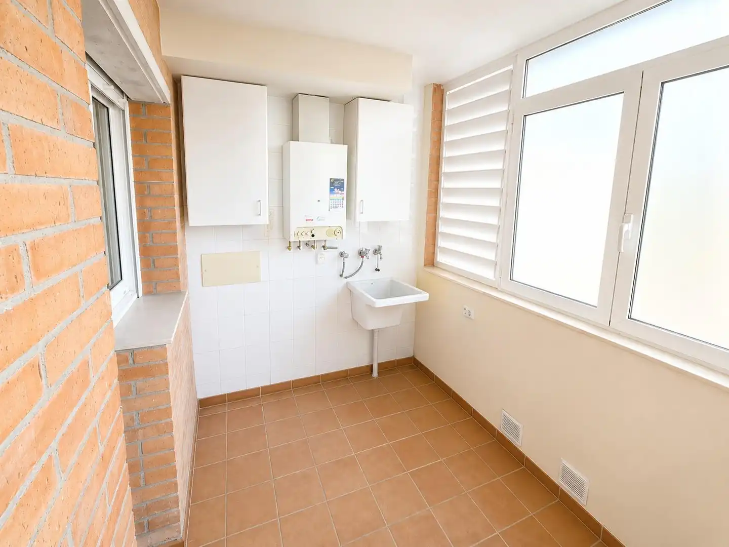 Cuina de Casa o xalet en venda en Castellar del Vallès amb Aire condicionat, Calefacció i Terrassa