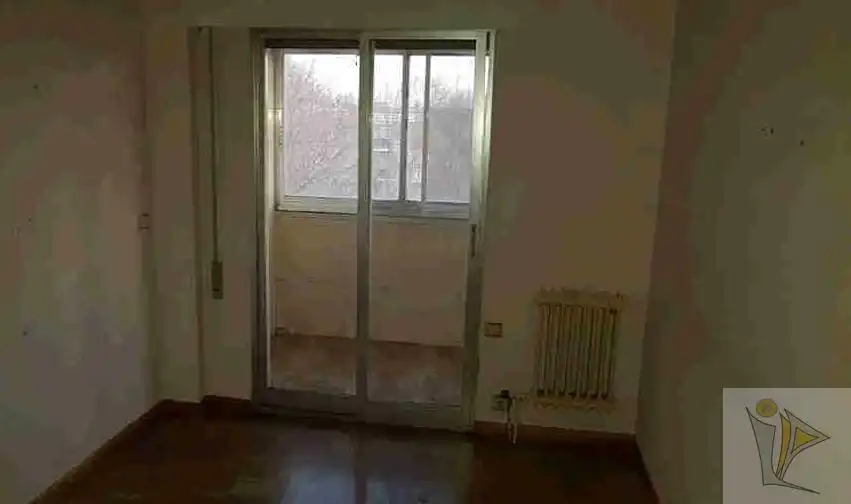 Piso con ascensor en venta en CL SEGOVIA, imagen 4