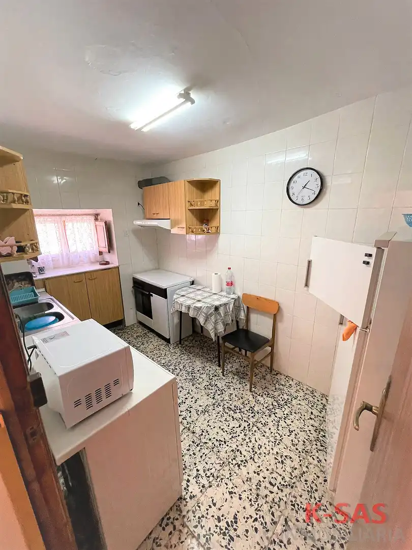 Cuina de Casa o xalet en venda en Aldeire amb Moblat i Balcó