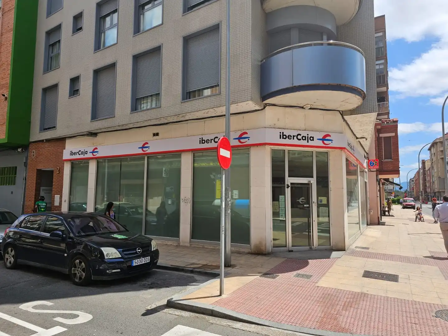 Local commercial à vendre à C/ Rosales, imagen 2