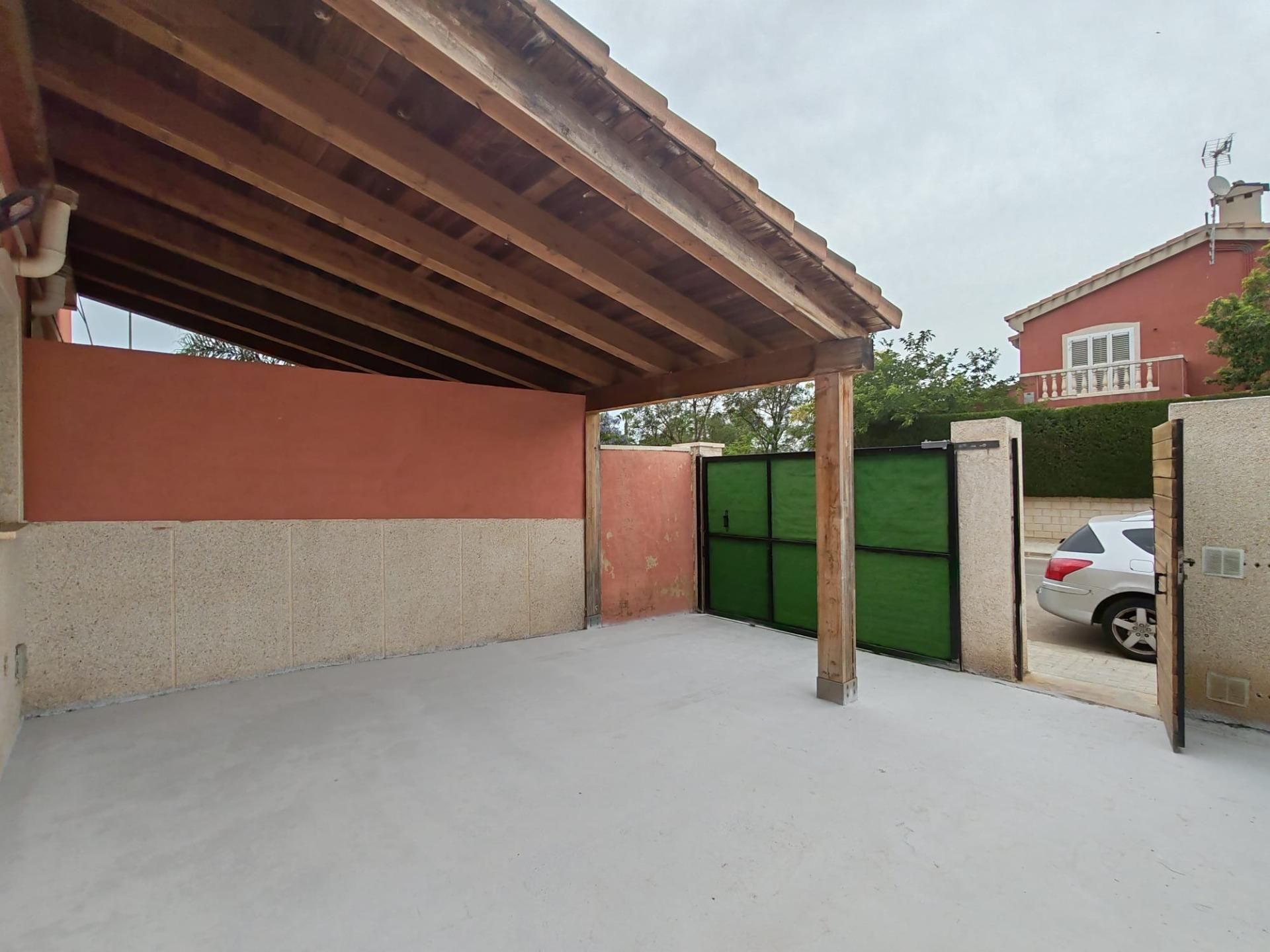 Terrace of Single-family semi-detached for sale in La Pobla de Vallbona  with Air Conditioner, Terrace and Storage room