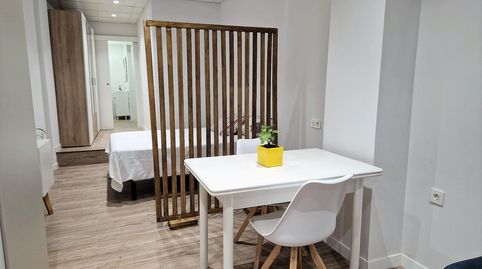 Foto 5 von Wohnung zur Miete in Calle Cristo de la Yedra, San Ildefonso, Granada Capital