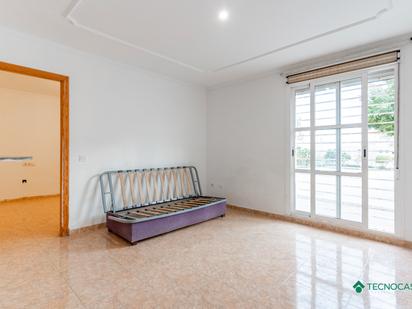 Bedroom of Flat for sale in Vícar