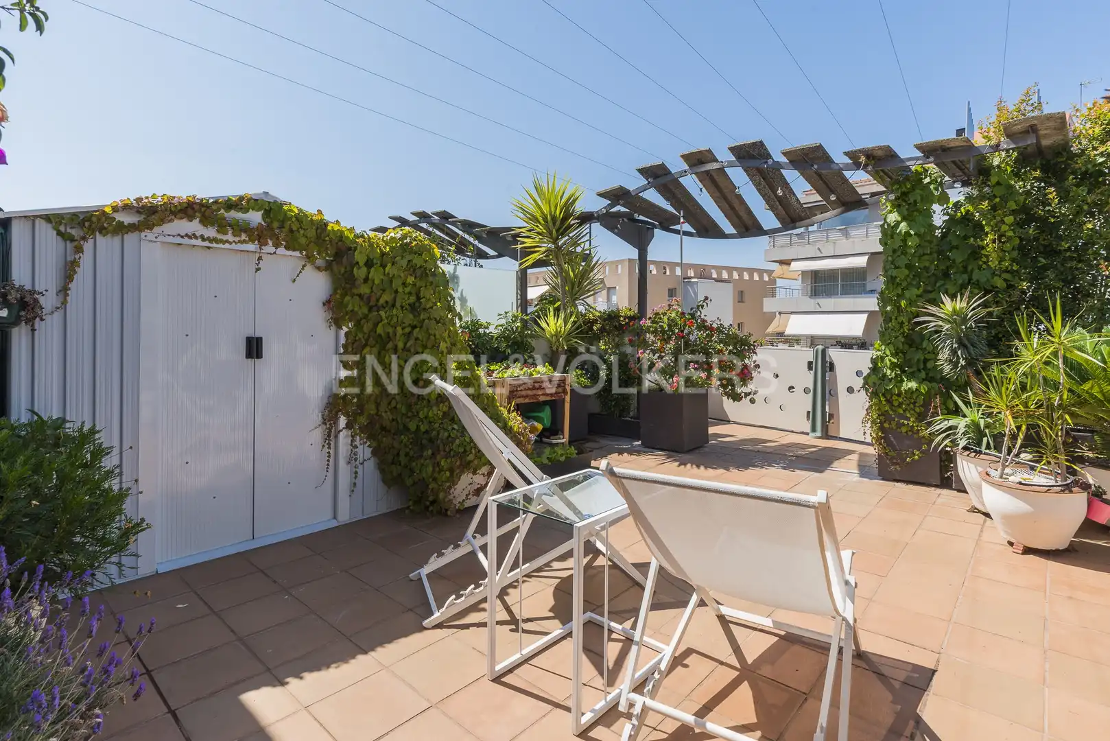 Terrace of Attic for rent in Sitges  with Air Conditioner, Heating and Parquet flooring