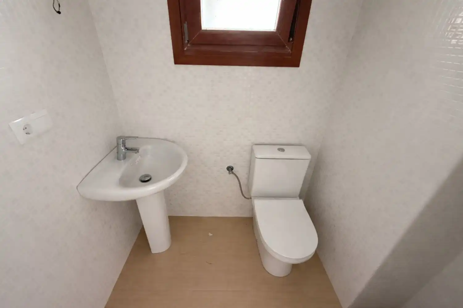 Bany de Casa o xalet en venda en Bárcena de Cicero amb Calefacció, Jardí privat i Terrassa