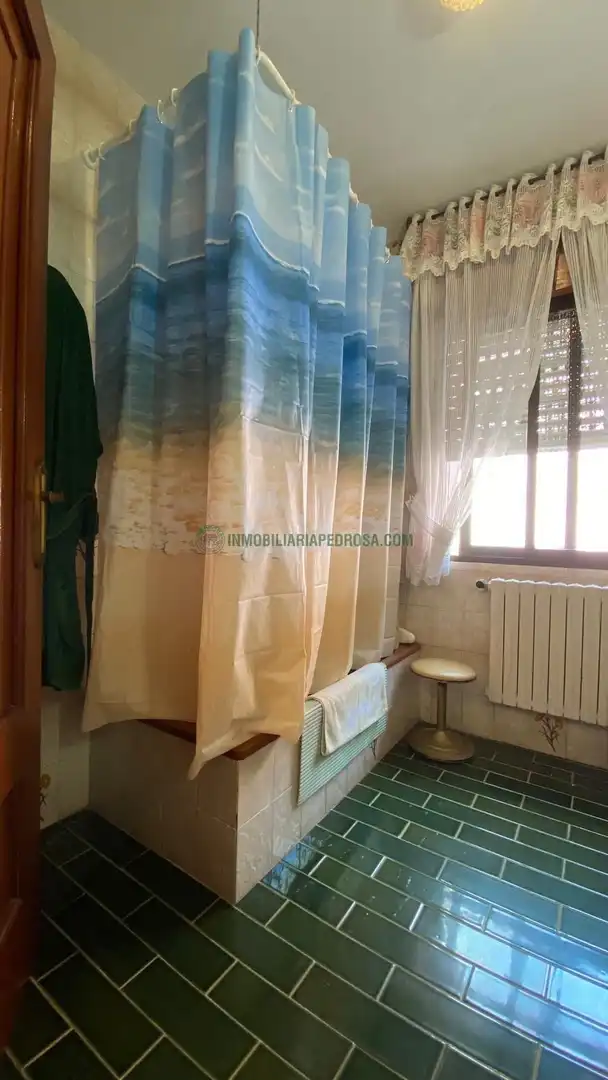 Casa o chalet en venta en Calle cabo fisterra, San Xoán de Poio