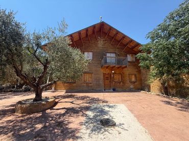 Casa amb balcó en venda a Caserio Umbria