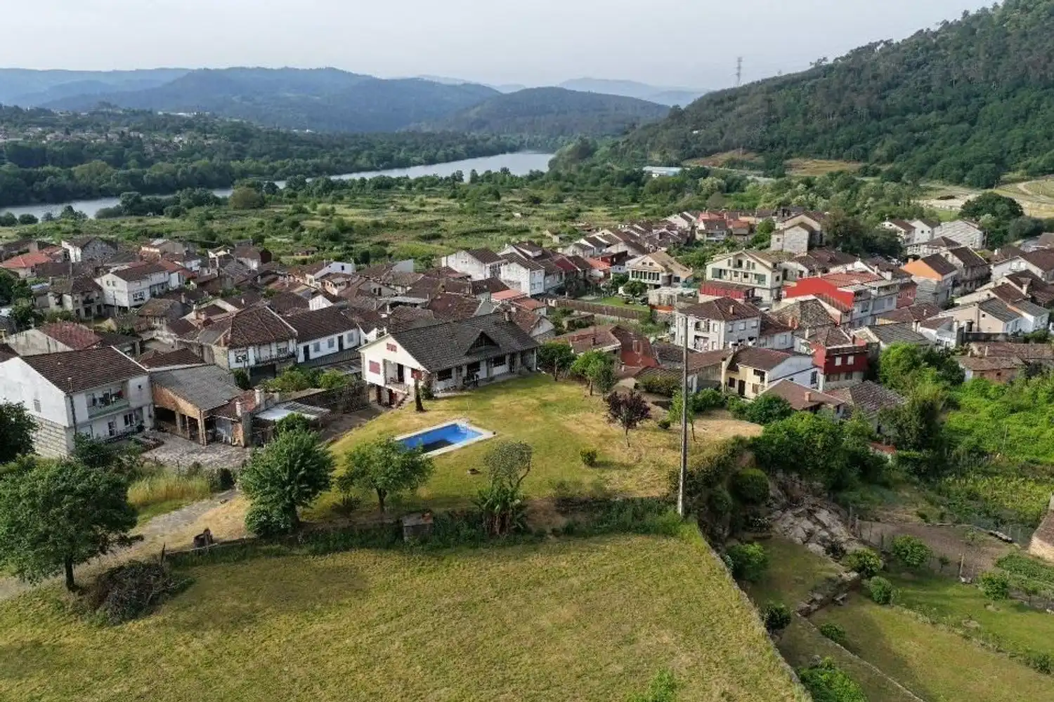 Land for sale in Ribadavia