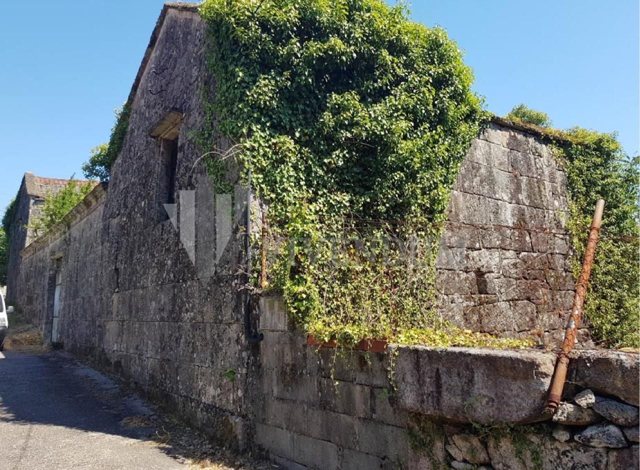 Vista exterior de Casa o xalet en venda en Fornelos de Montes amb Calefacció i Terrassa