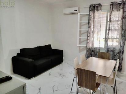 Living room of Flat for sale in  Valencia Capital  with Air Conditioner