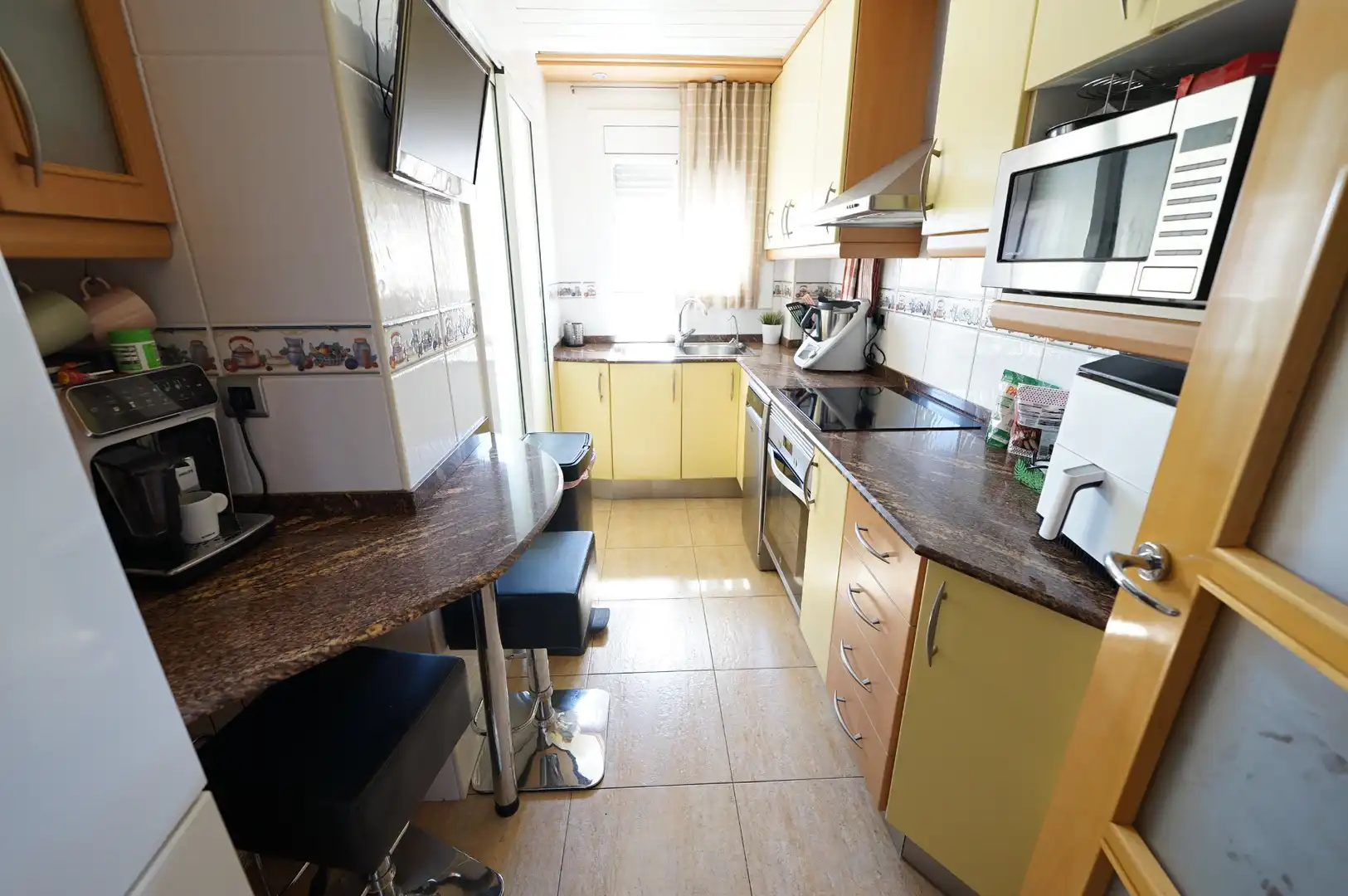 Cocina de Piso en venta en Terrassa con Aire acondicionado, Calefacción y Horno