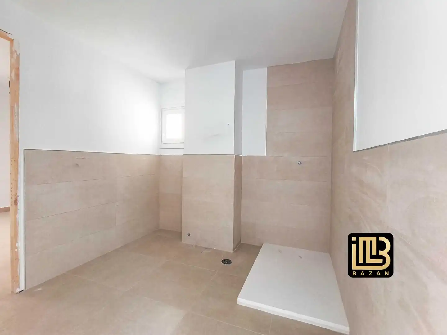 Bathroom of Flat for rent in Málaga  with Air Conditioner