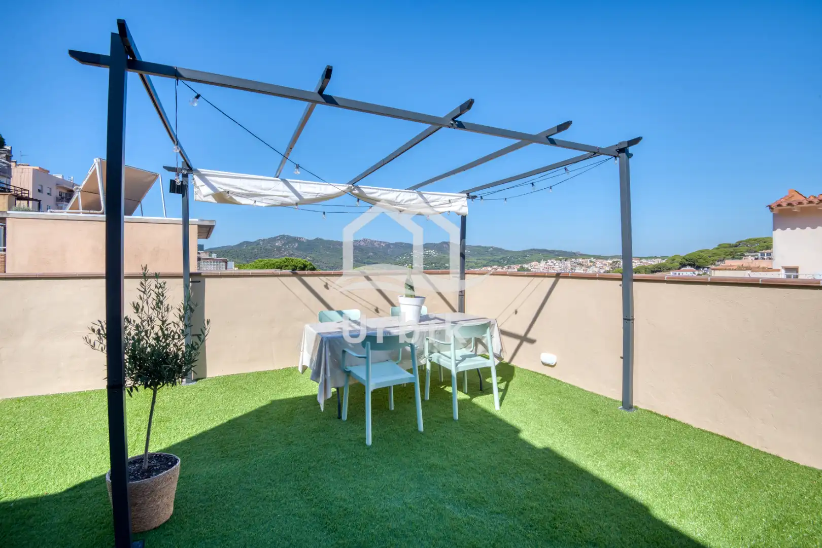 Casa amb piscina en venda a Carrer de Nàpols 26, imagen 8