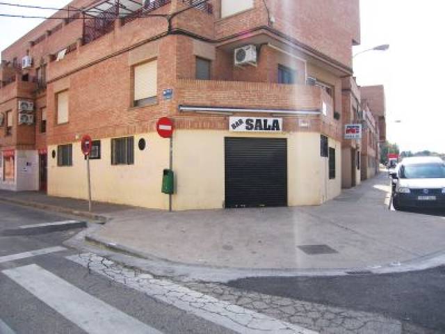 Local comercial en Venta en Calle CAPRICORNIO, 19 en Valdefierro