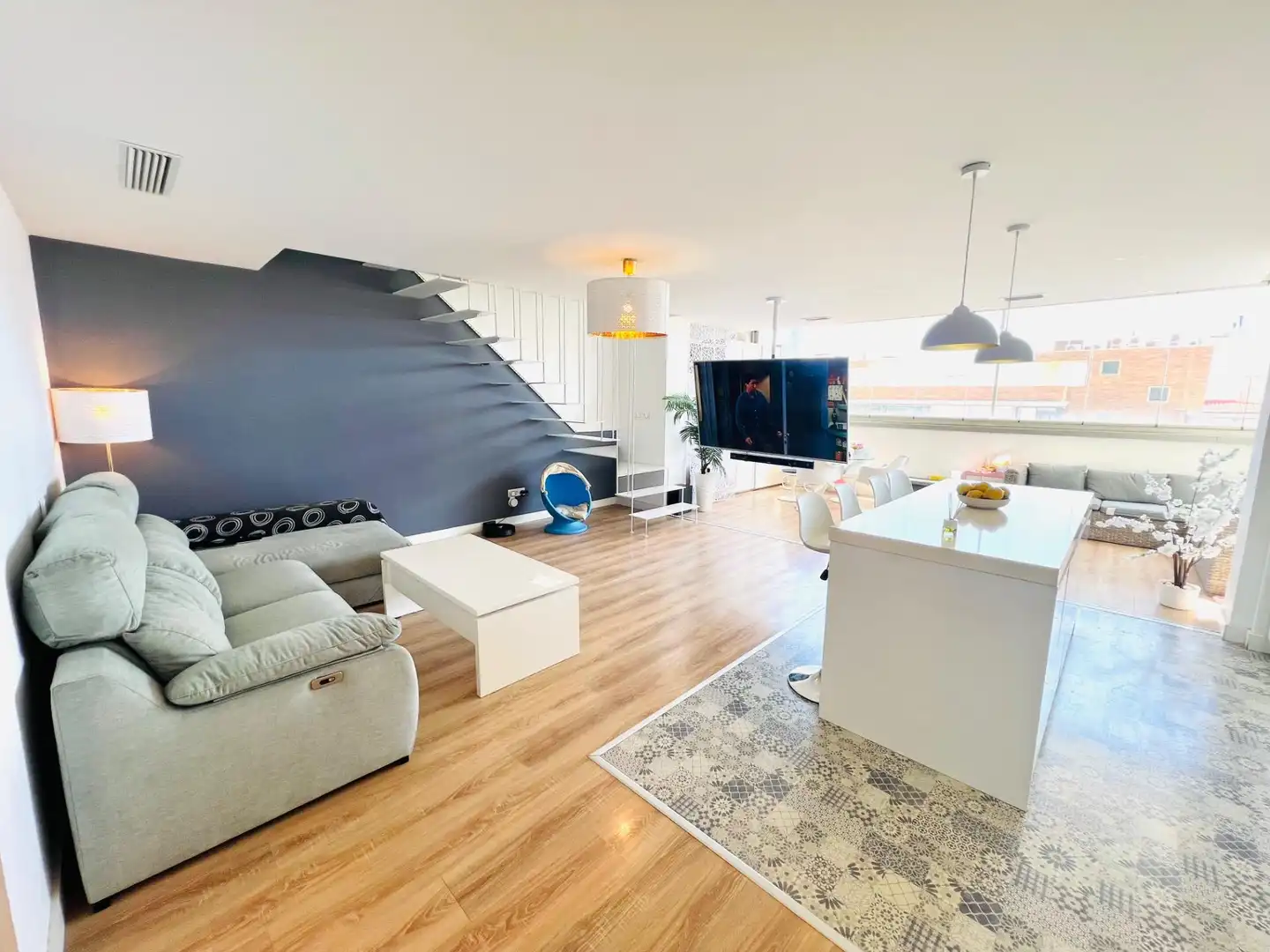 Living room of Attic for sale in Elche / Elx  with Air Conditioner, Heating and Private garden