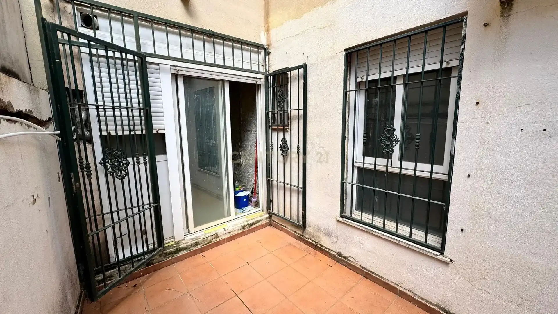 Terrassa de Apartament en venda en Cenes de la Vega amb Alarma