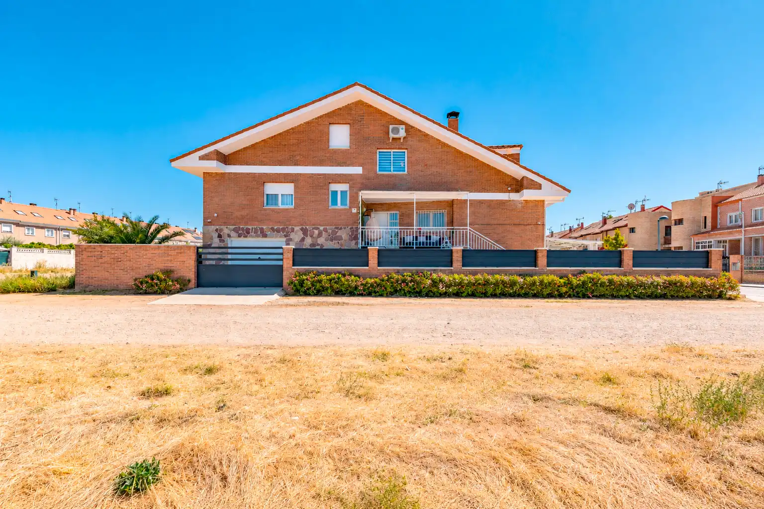 Villa mit Pool zum Verkauf in Barrio Venecia - Nueva Alcalá, imagen 62