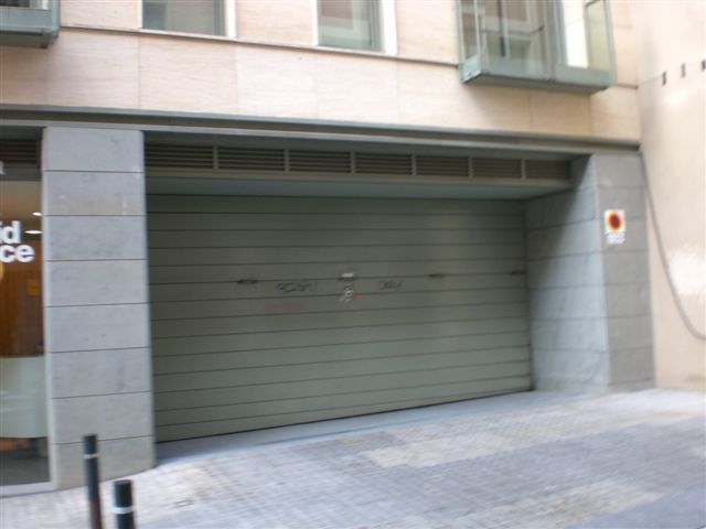 Exterior view of Garage to rent in  Barcelona Capital