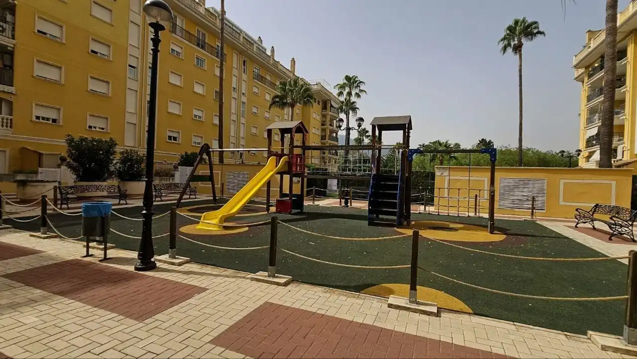 Exterior view of Flat for sale in Dénia  with Air Conditioner and Heating