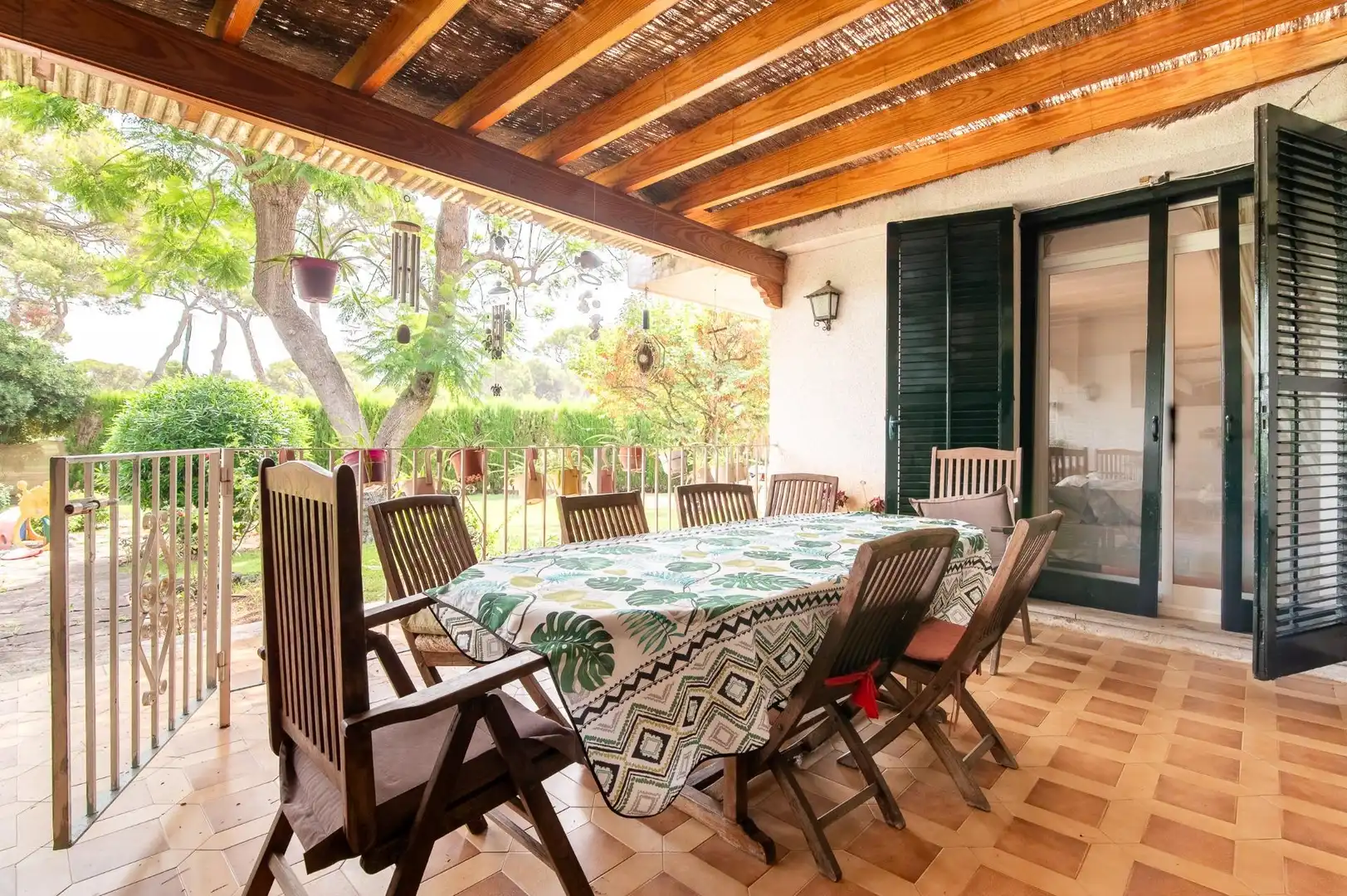 Terrassa de Casa o xalet en venda en Castellón de la Plana / Castelló de la Plana amb Calefacció, Jardí privat i Terrassa