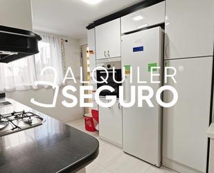 Kitchen of Flat to rent in  Valencia Capital  with Air Conditioner and Terrace