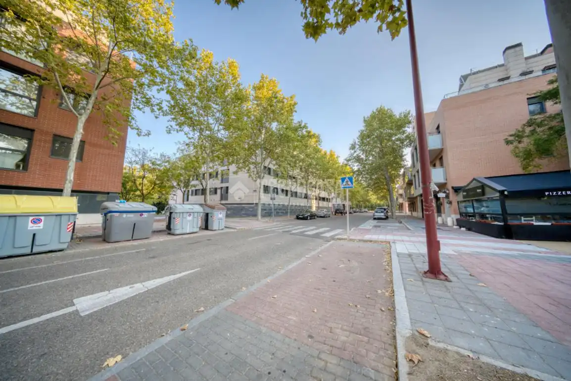 Exterior view of Garage for rent in Valladolid