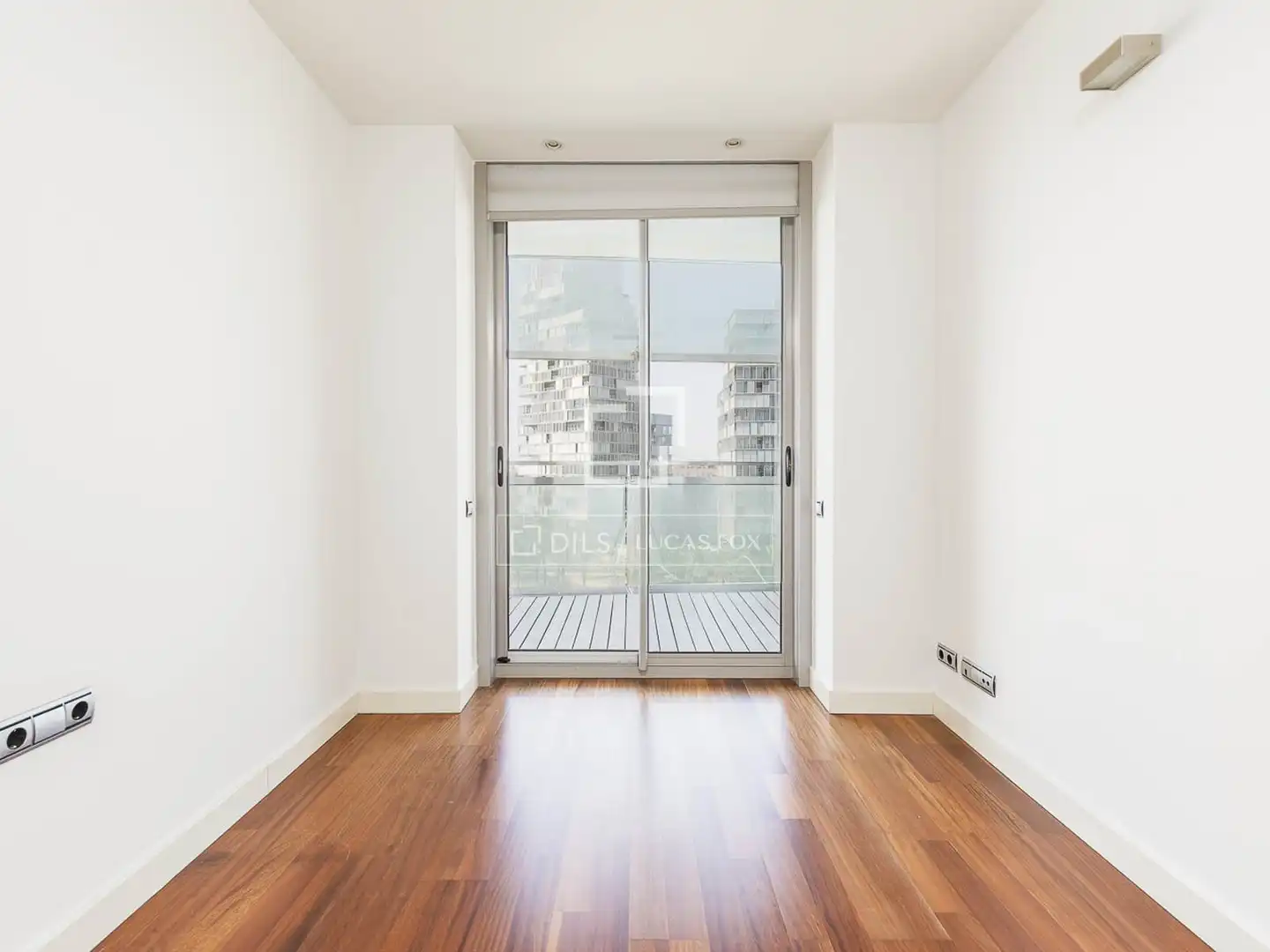 Terraza de Piso en venta en Barcelona con Aire acondicionado, Calefacción y Jardín privado