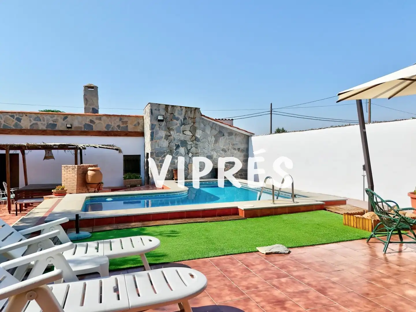 Houses for sale in Alcuéscar