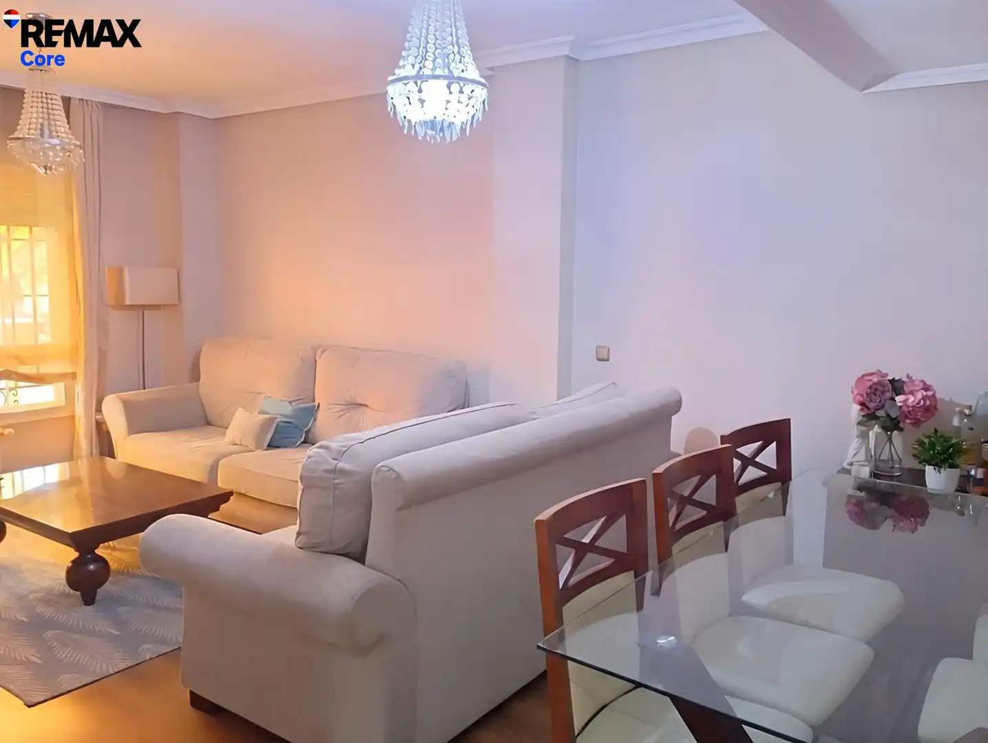 Sala d'estar de Casa adosada en venda en Cáceres amb Aire condicionat, Calefacció i Terrassa