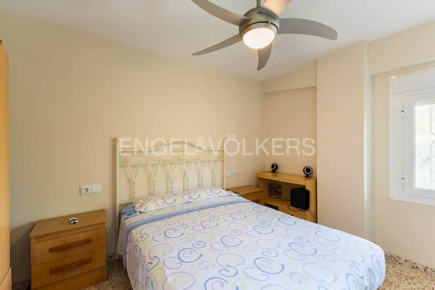 Habitación de Casa o chalet en venta en Alzira con Calefacción, Jardín privado y Parquet