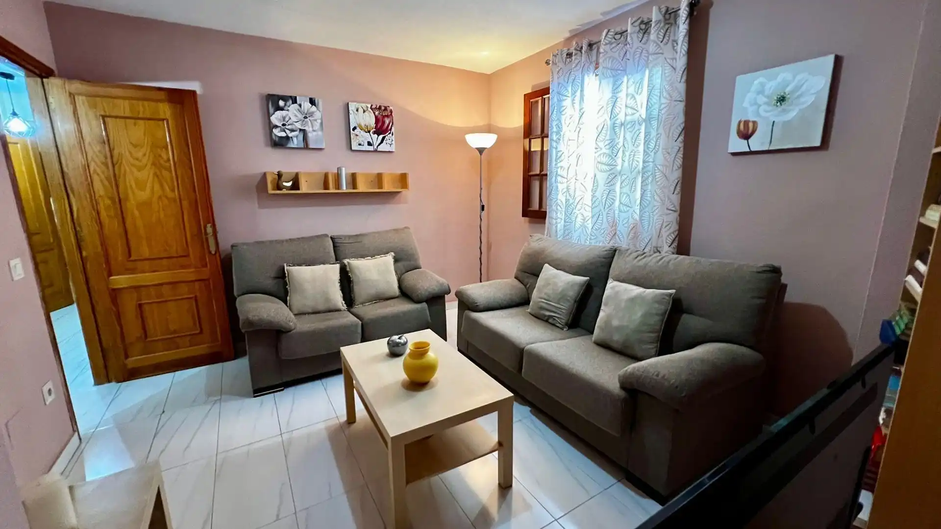 Sala de estar de Piso en venta en Adeje con Calefacción y Amueblado