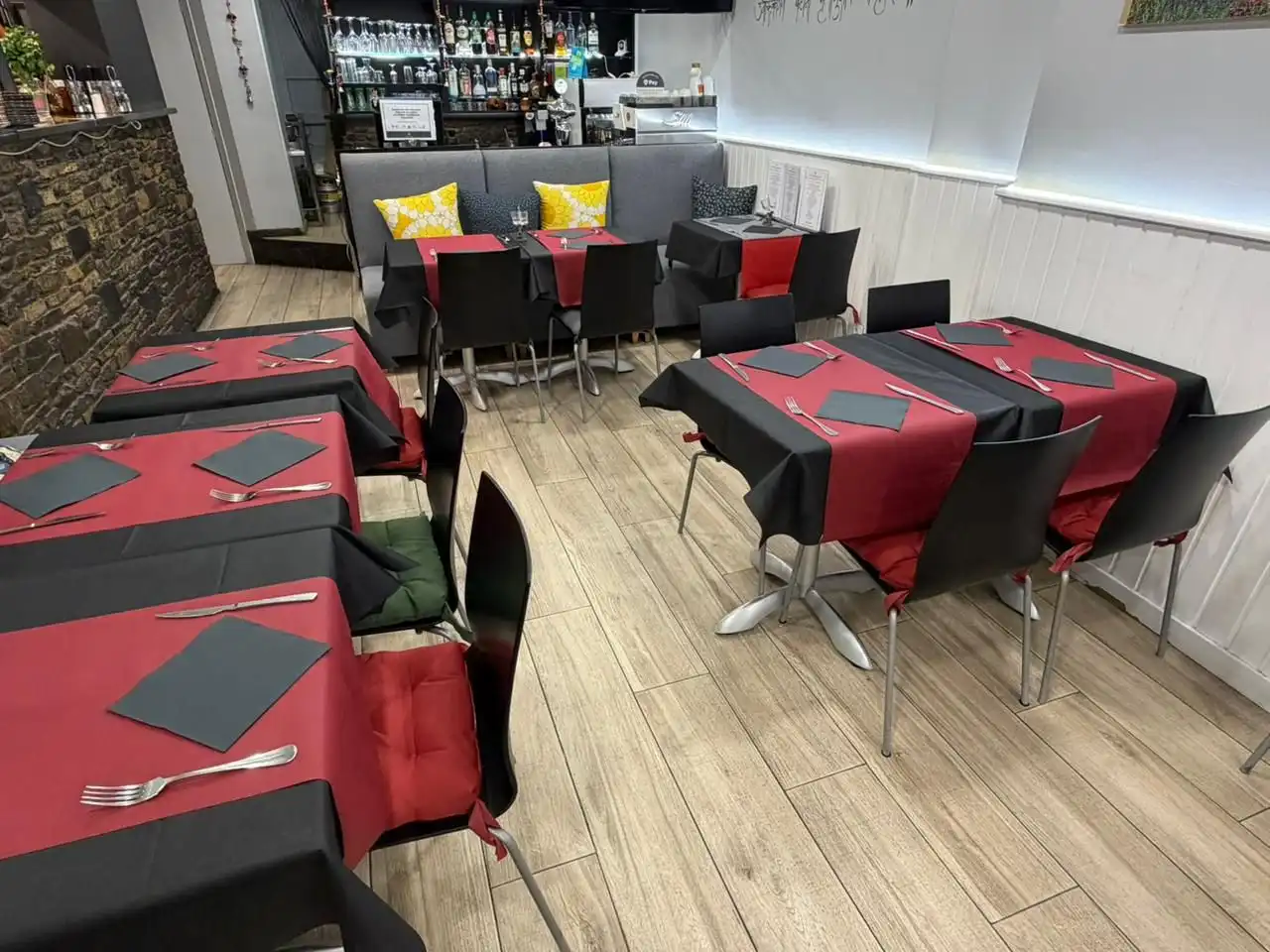 Locale commerciale in cessione a Les Escaldes, imagen 6