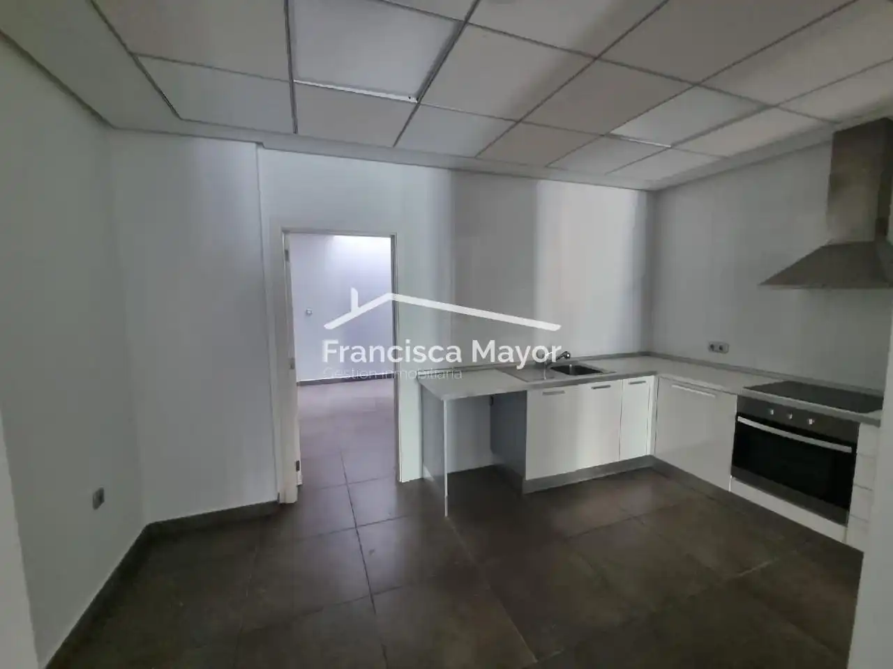 Geschaftsraum zur Miete in Valencia