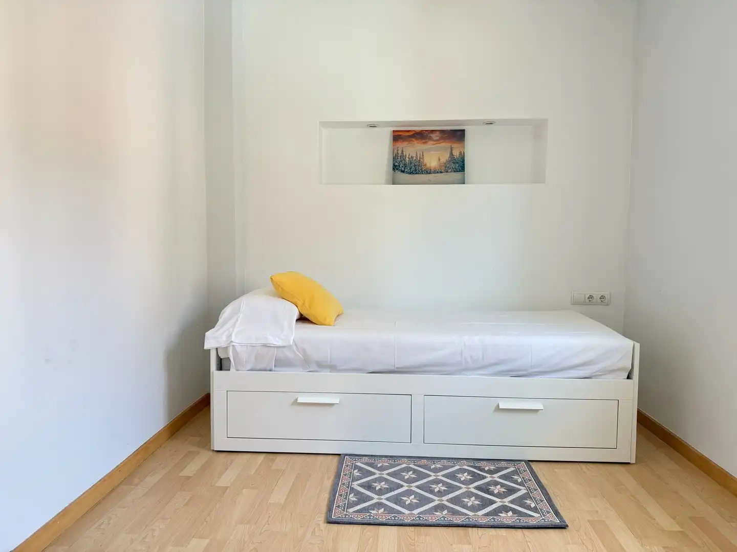 Schlafzimmer von Einfamilien-Reihenhaus zur Miete in Castelldefels mit Klimaanlage, Heizung und Privatgarten