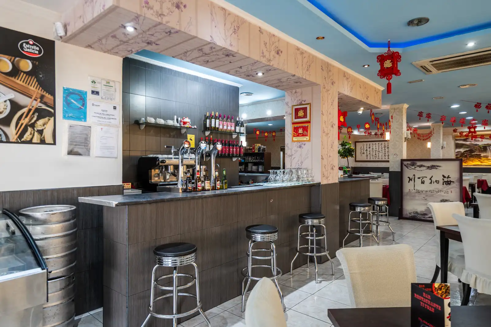 Commercial properties for sale in Leganés  with Air Conditioner, Heating and Furnished
