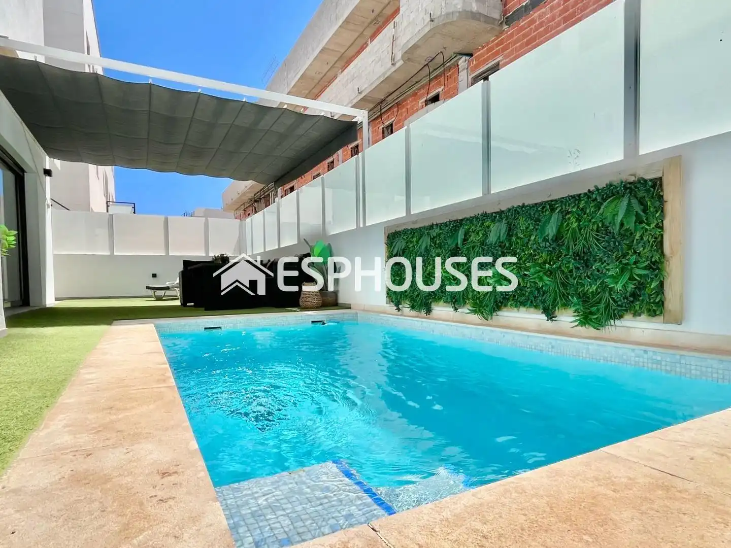 Piscina de Casa o chalet en venta en Guardamar del Segura con Aire acondicionado, Trastero y Piscina
