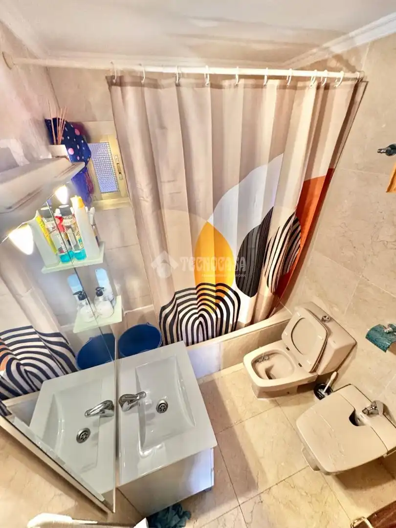 Bathroom of Flat for sale in Fuenlabrada  with Air Conditioner and Terrace