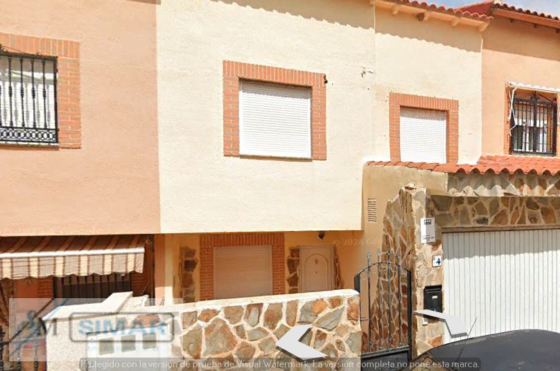 Exterior view of Single-family semi-detached for sale in Almonacid de Toledo