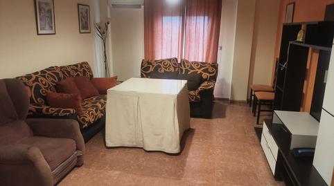 Foto 3 de Piso de alquiler en Torredelcampo, Jaén