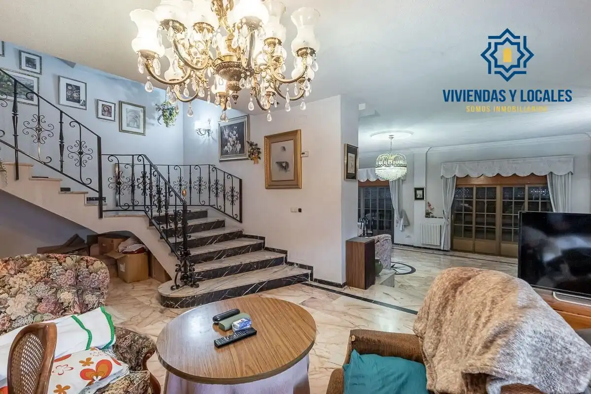 Villa mit Terrasse zum Verkauf in Barrio de la Vega, imagen 17