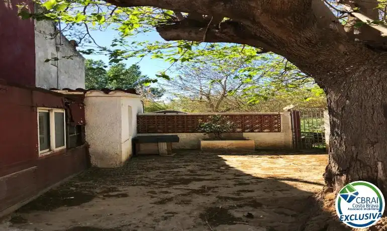 Villa mit Pool zum Verkauf in Calle Puigmal D 5, imagen 3